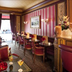 Отель Maison Astor Paris, Curio Collection by Hilton гостиничный бар
