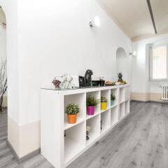 Отель White Rooms Colosseo Рим балкон