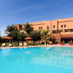 ibis Marrakech Palmeraie Hotel бассейн