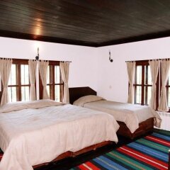 Отель Parlapanova Guest House - Pool Access Боженци комната для гостей фото 5