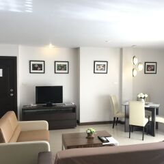 Отель 14 Place Sukhumvit Suites интерьер отеля фото 3