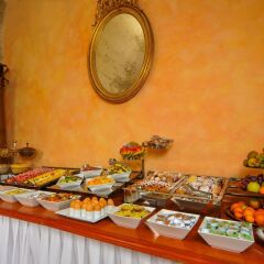 Josephine Old Town Square Hotel питание