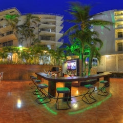 Отель Alba Suites Acapulco гостиничный бар