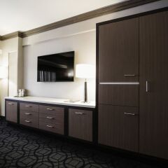 Отель Hilton Club New York удобства в номере фото 2