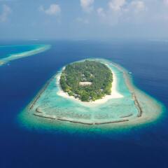 Отель Royal Island Resort And Spa пляж фото 2