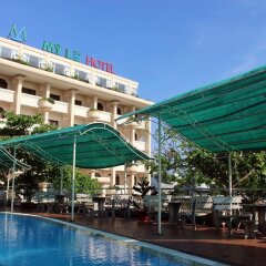 Отель My Le Hotel Вьетнам, Вунгтау - отзывы, цены и фото номеров - забронировать отель My Le Hotel онлайн бассейн