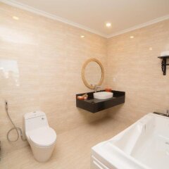 Отель The Light Hotel & Spa Вьетнам, Нячанг - 1 отзыв об отеле, цены и фото номеров - забронировать отель The Light Hotel & Spa онлайн спа