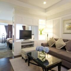 Cape House Hotel and Serviced Apartments Бангкок комната для гостей фото 2
