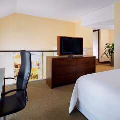 Отель The Westin Grand Frankfurt удобства в номере