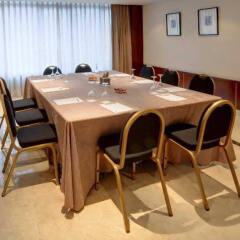 Hotel Madrid Plaza de Espana managed by Melia фото 2