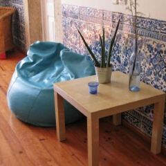 Johnie's Place Lisbon Hostel & Suites Лиссабон