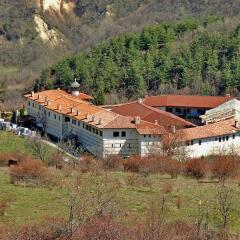 Отель Family Hotel Dinchova kushta Болгария, Сандански - отзывы, цены и фото номеров - забронировать отель Family Hotel Dinchova kushta онлайн фото 2