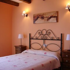 Отель Apartamentos Sierra de Segura Испания, Сегура-де-ла-Сьерра - отзывы, цены и фото номеров - забронировать отель Apartamentos Sierra de Segura онлайн комната для гостей фото 4