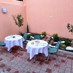 Отель Albert House Hotel Армения, Ереван - 1 отзыв об отеле, цены и фото номеров - забронировать отель Albert House Hotel онлайн питание фото 3