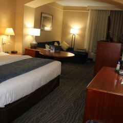 Comfort Inn Suites Near Six Flags Medical Center In San