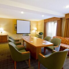 Отель Hampton Inn by Hilton Vancouver-Airport/Richmond Канада, Ричмонд - отзывы, цены и фото номеров - забронировать отель Hampton Inn by Hilton Vancouver-Airport/Richmond онлайн помещение для мероприятий