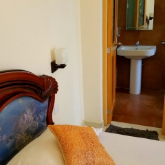 Отель Holiday Fashion Inn ванная