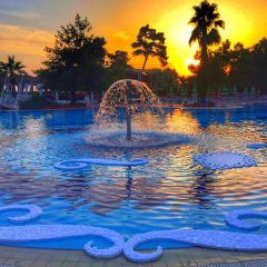 Отель Tropikal Resort Албания, Дуррес - отзывы, цены и фото номеров - забронировать отель Tropikal Resort онлайн бассейн