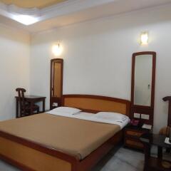 Hotel Tara Palace Chandni Chowk Нью-Дели сейф в номере
