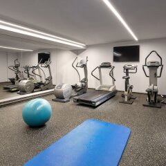 Отель Mamaison Residence Downtown Prague Чехия, Прага - 11 отзывов об отеле, цены и фото номеров - забронировать отель Mamaison Residence Downtown Prague онлайн фитнесс-зал фото 4