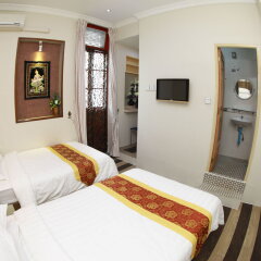 Sule Sapphire Inn Yangon in Yangon, Myanmar from 122$, photos, reviews - zenhotels.com guestroom photo 5
