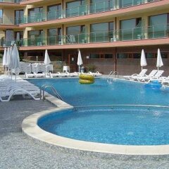 Отель Sunny Bay Болгария, Солнечный берег - отзывы, цены и фото номеров - забронировать отель Sunny Bay онлайн бассейн