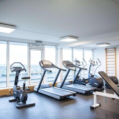 Отель Comwell Hvide Hus Алборг фитнесс-зал