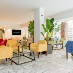 Отель Aparthotel Mariano Cubi Barcelona интерьер отеля фото 3