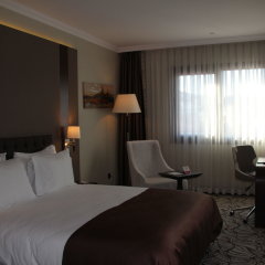 Ramada Hotel & Suites by Wyndham Istanbul Merter in Istanbul, Turkiye from 65$, photos, reviews - zenhotels.com guestroom photo 3