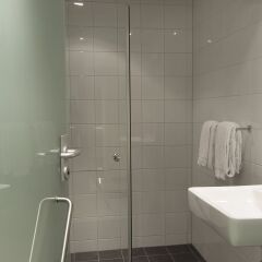 Отель Thon Hotel Kristiansand Норвегия, Кристиансанд - отзывы, цены и фото номеров - забронировать отель Thon Hotel Kristiansand онлайн ванная фото 2