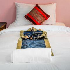 The Guest Hotel в номере