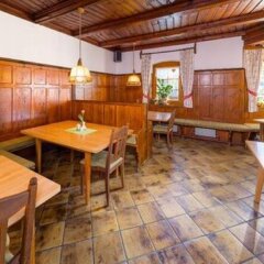 Отель Berggasthof Veitenhof гостиничный бар