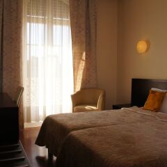 Hotel Ambassador Ницца комната для гостей