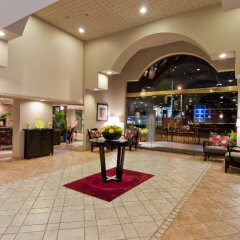 Отель Quality Hotel Downtown-Inn at False Creek Канада, Ванкувер - отзывы, цены и фото номеров - забронировать отель Quality Hotel Downtown-Inn at False Creek онлайн интерьер отеля фото 3