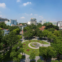 Отель Hilton Hanoi Opera балкон