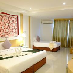 Отель Triple Three Patong 3* Номер Делюкс разные типы кроватей фото 3