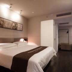 Отель Jinjiang Inn Select (Shenzhen Huanggang Port Imperial Plaza) Китай, Шэньчжэнь - отзывы, цены и фото номеров - забронировать отель Jinjiang Inn Select (Shenzhen Huanggang Port Imperial Plaza) онлайн комната для гостей фото 3