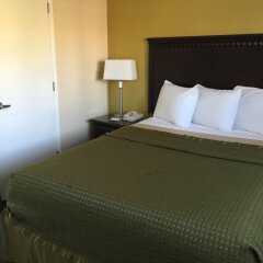 Отель Travelodge Chatsworth США, Лос-Анджелес - отзывы, цены и фото номеров - забронировать отель Travelodge Chatsworth онлайн удобства в номере