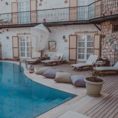 Chigdem Hotel-Special Category Чешме бассейн