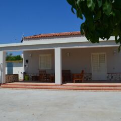 Отель Villa With 2 Bedrooms in Floridia, With Private Pool, Enclosed Garden and Wifi - 12 km From the Beach Флорида фото 19