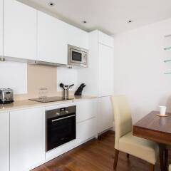 Апартаменты Tavistock Place Apartments Лондон в номере
