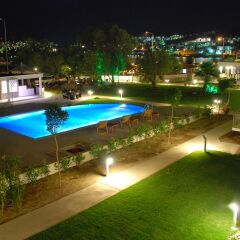 Cennet Park Hotel с домашними животными