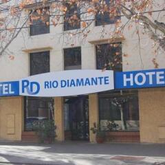 Hotel Río Diamante Сан-Рафаэль парковка