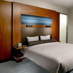 Отель Aloft Abu Dhabi ОАЭ, Абу-Даби - 2 отзыва об отеле, цены и фото номеров - забронировать отель Aloft Abu Dhabi онлайн комната для гостей фото 2