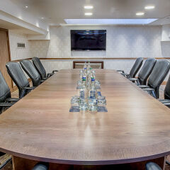 Отель Hilton London Kensington фото 2