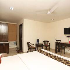 OYO 1824 Hotel Grand Peepal удобства в номере фото 2