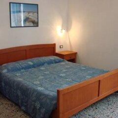 Отель B&B Biologico сейф в номере