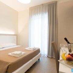 Hotel Amicizia Rimini комната для гостей