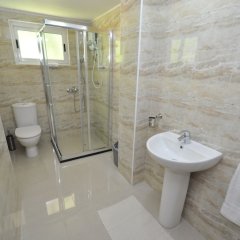 Chrisent Residence in Mahe Island, Seychelles from 114$, photos, reviews - zenhotels.com bathroom photo 2