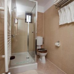 Pensiunea Noni in Azuga, Romania from 208$, photos, reviews - zenhotels.com bathroom photo 3